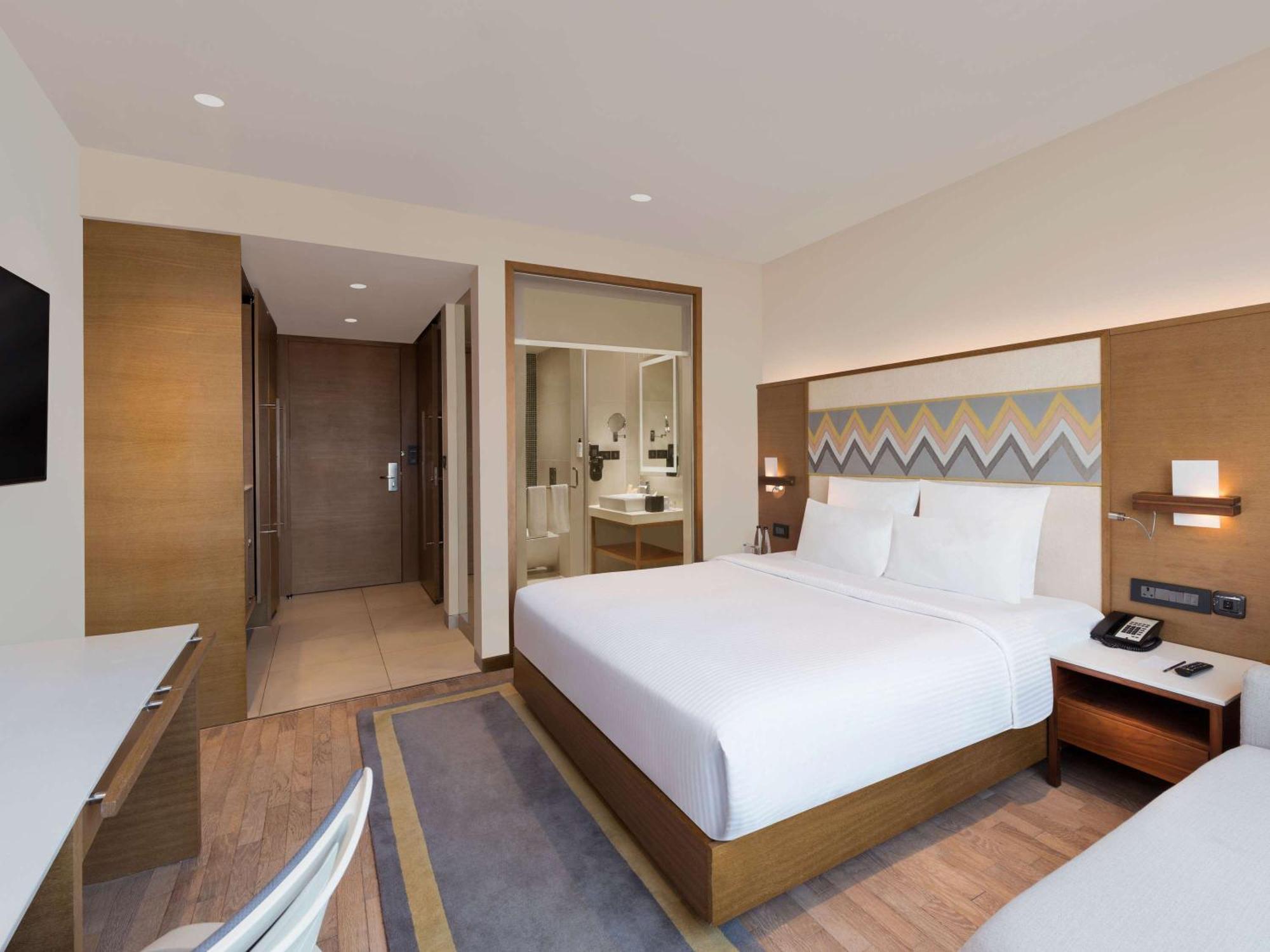 Novotel Guwahati Gs Road Zewnętrze zdjęcie