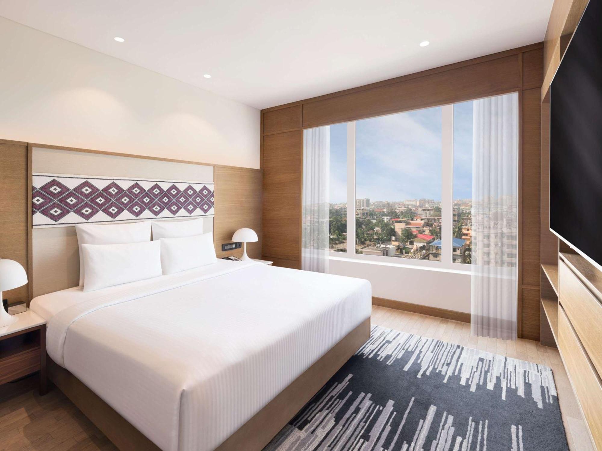 Novotel Guwahati Gs Road Zewnętrze zdjęcie